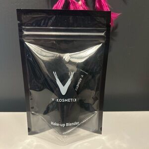 ⭐️ V Kosmetik Makeup Blender Set